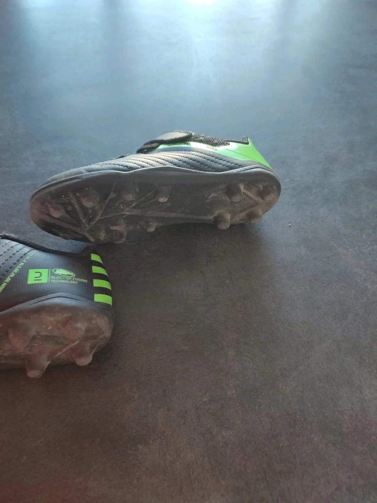 Children's soccer shoes size 27 – photo 7